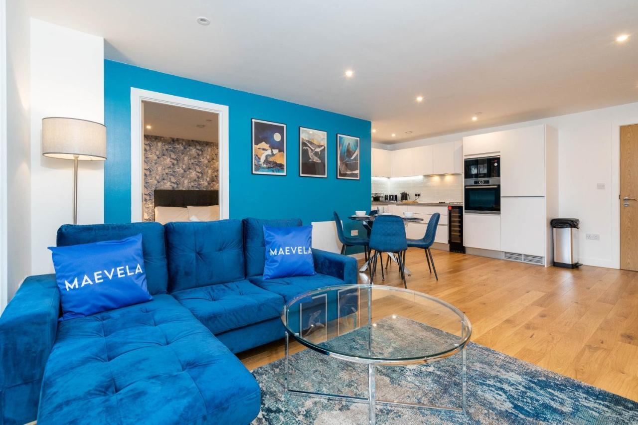 Maevela Apartments - Luxury Broad St Apartment - 2 Bed, 2 Bath - City Centre/Cube/Mailbox - With Underground Parking ✓- L Shape Sofa, Large 50 Inch Smart Tv With Free Netflix & Wifi Бирмингем Экстерьер фото